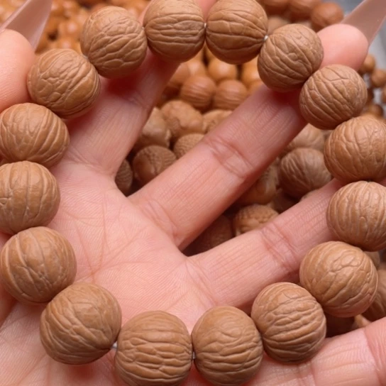 猴头核桃手串润*聚宝盆