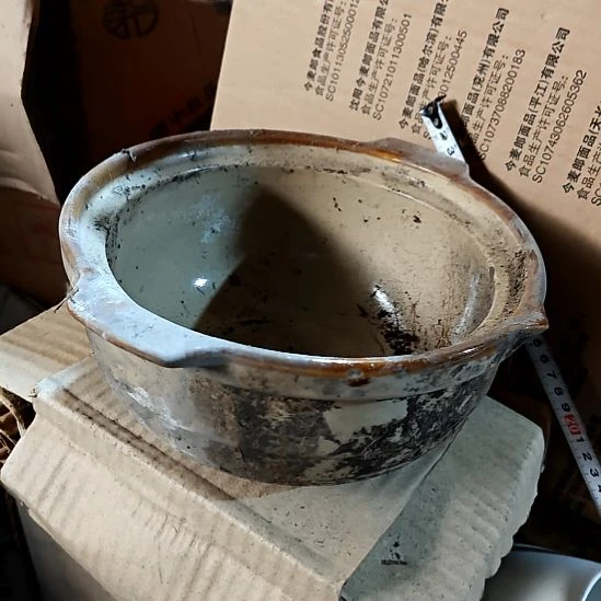 摆件陶瓷盘子碗啥都有