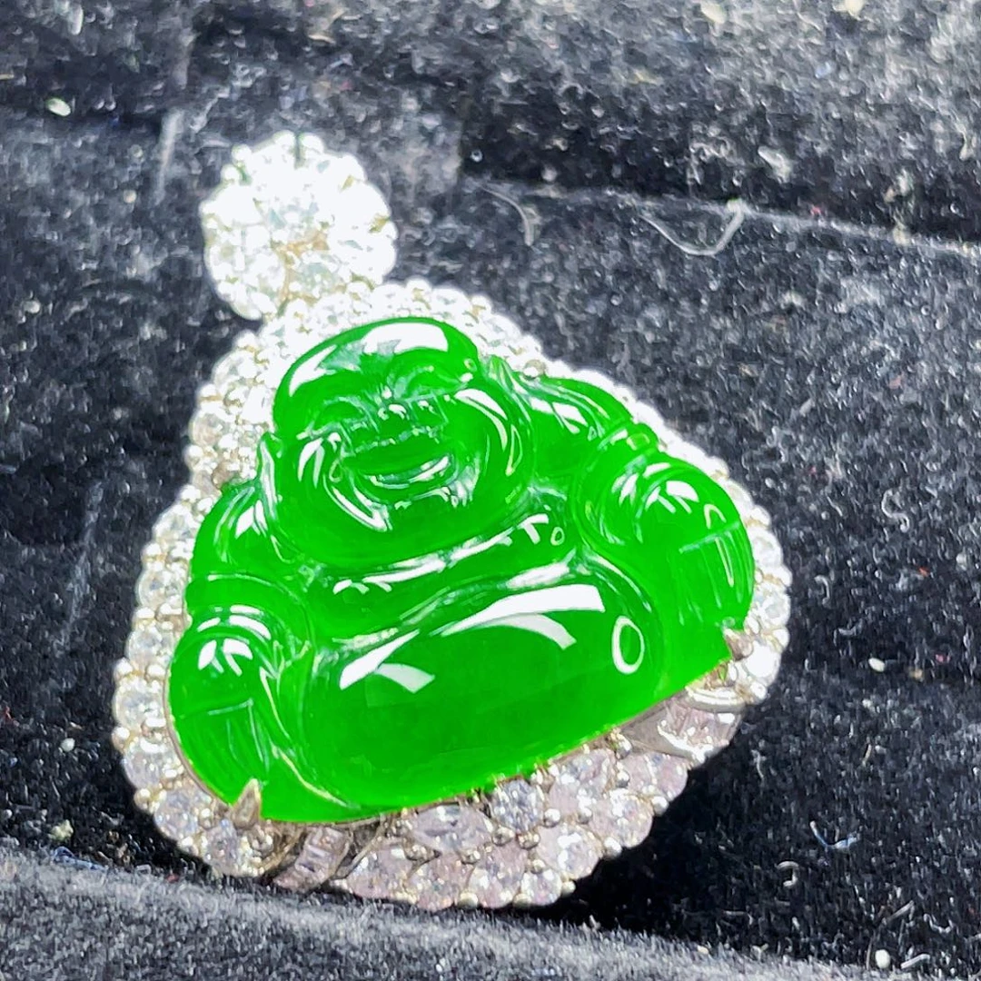 翡翠未镶嵌颈饰188