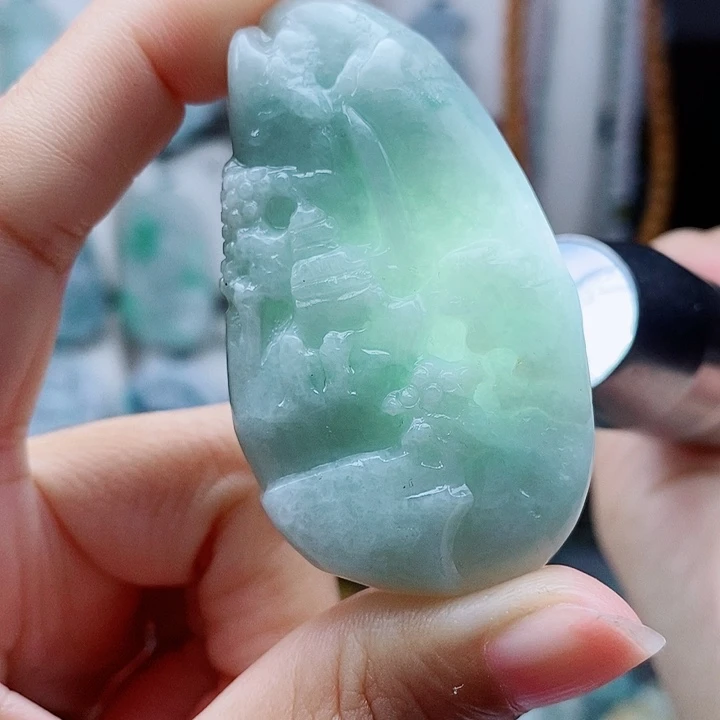 翡翠未镶嵌颈饰翡翠