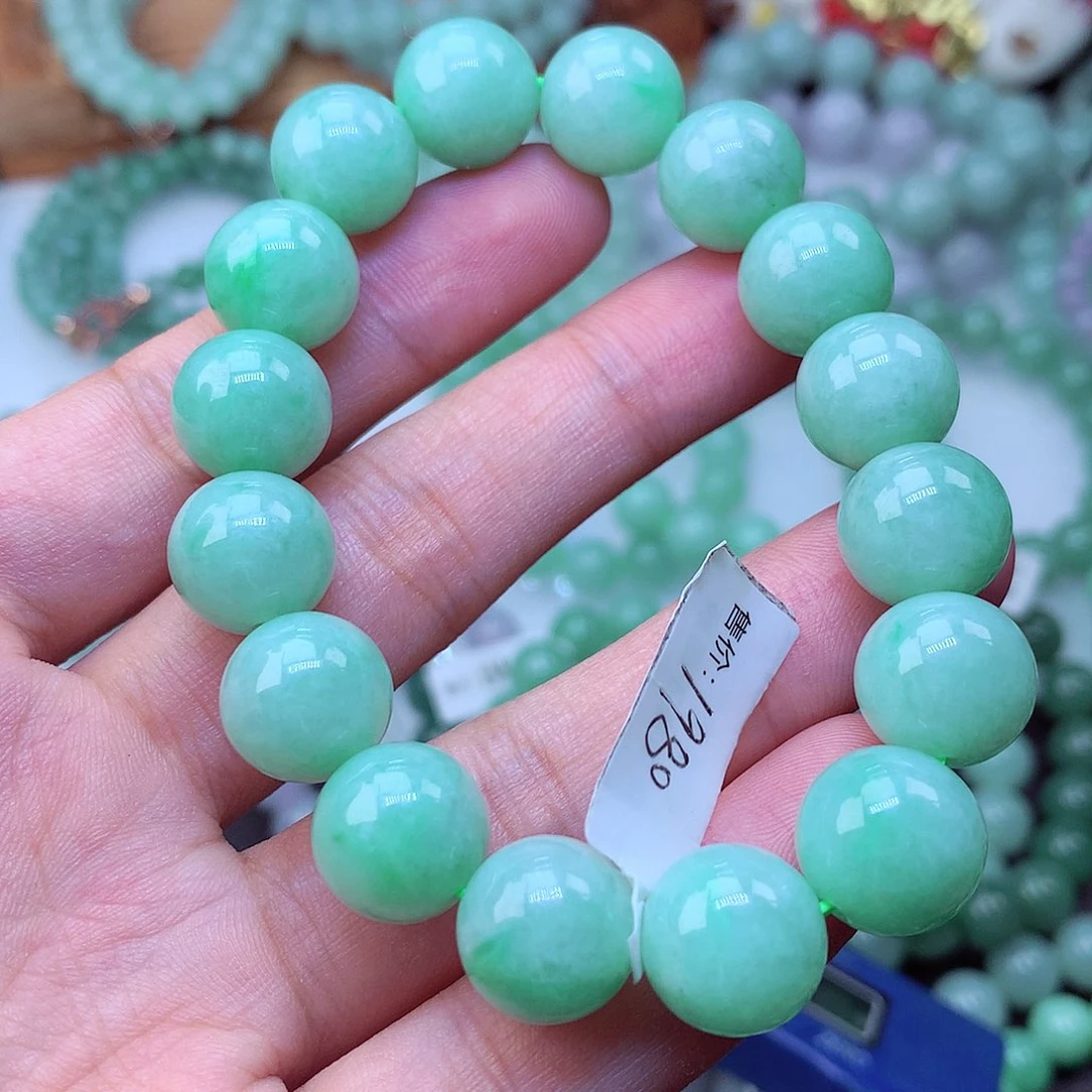 翡翠未镶嵌毛衣链