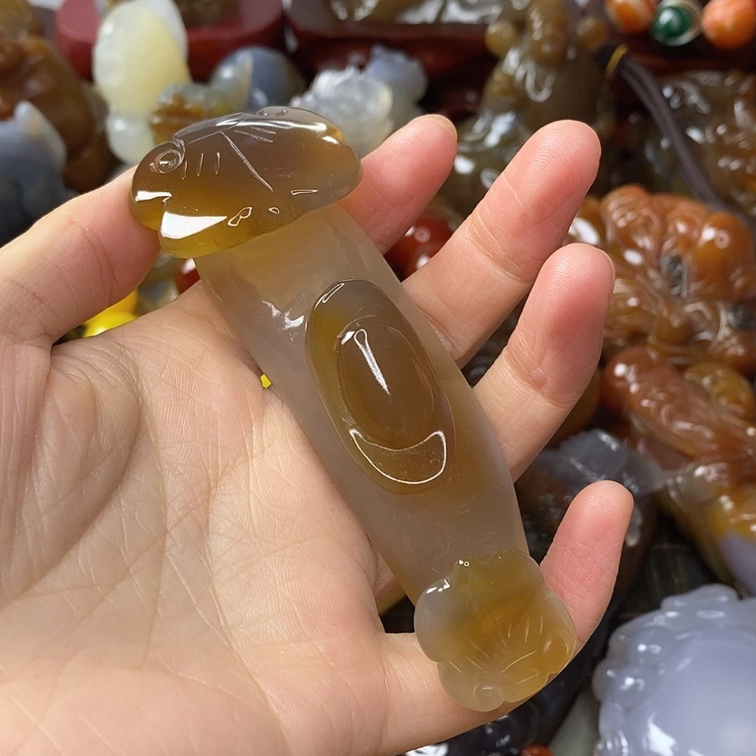 夜***猫玛瑙/玉髓未镶嵌手把件