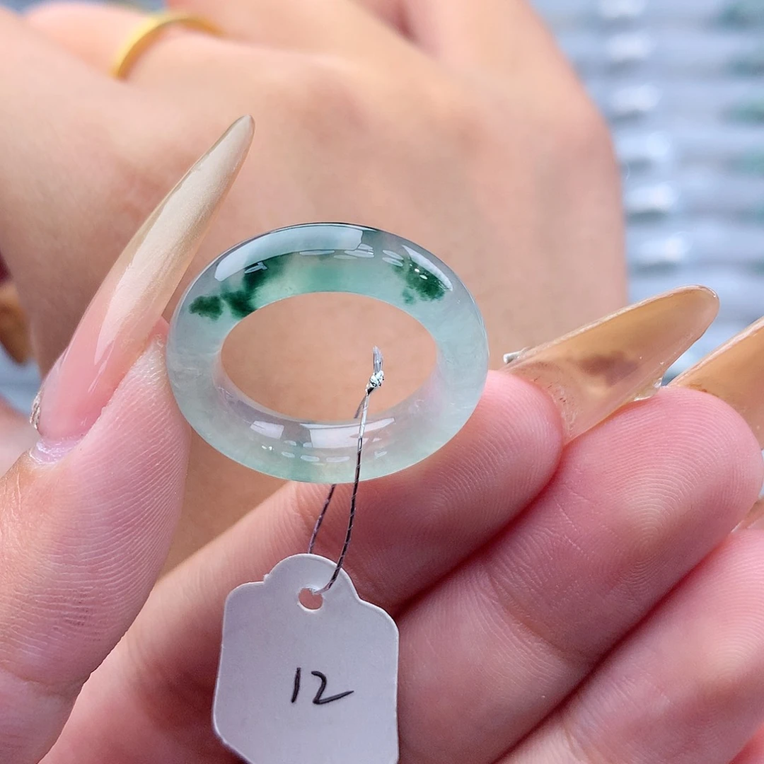 翡翠戒指未镶嵌天然