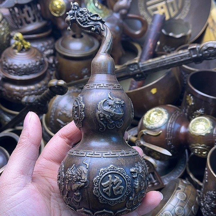 铜2334556788779668899