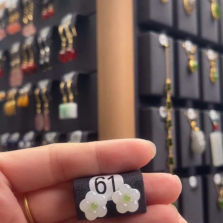 এ***࿐和田玉银S925镀金镶嵌耳饰