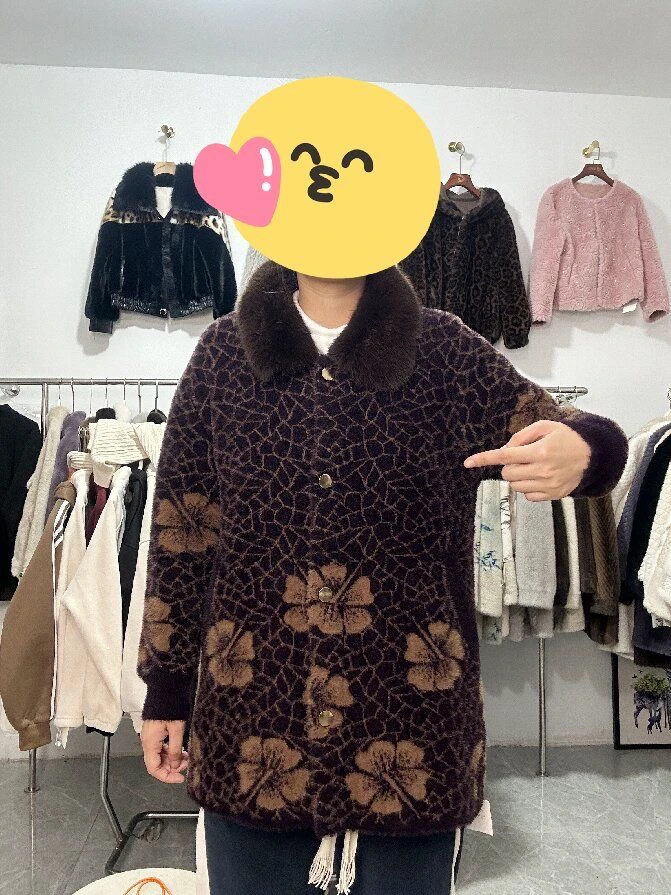 老年人冬装女外套大码妈妈水貂绒保暖大衣加绒秋冬老人衣服奶奶装