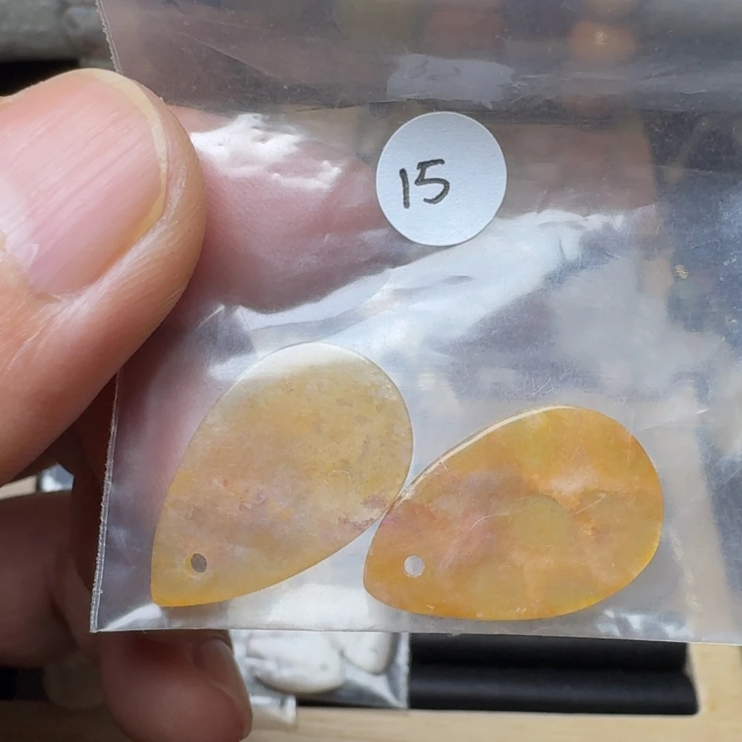 硅化玉未镶嵌纯天然色有机玉石保真色