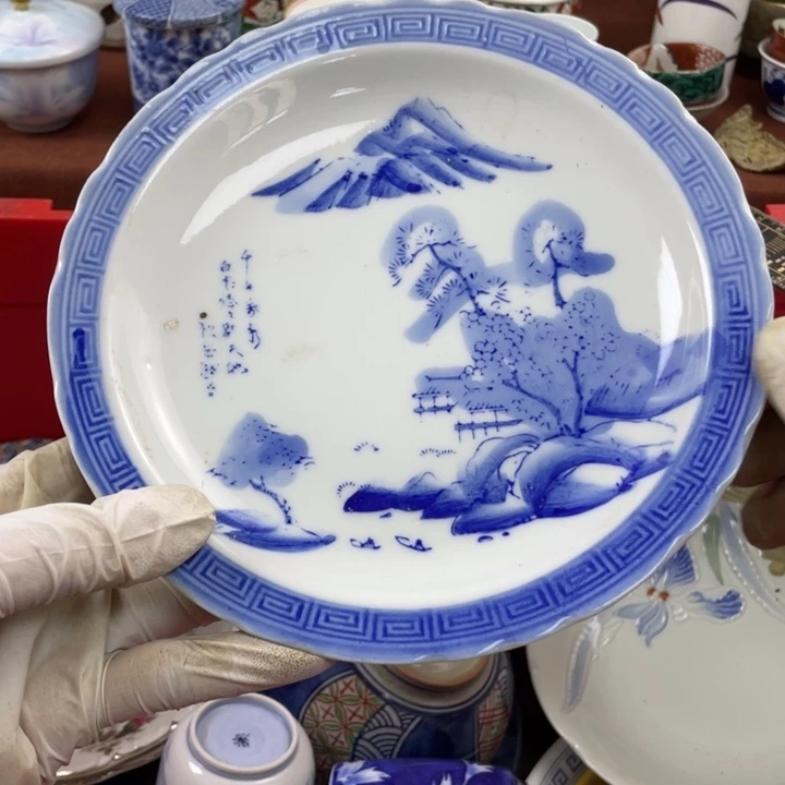 他家瓷器真美…开播了