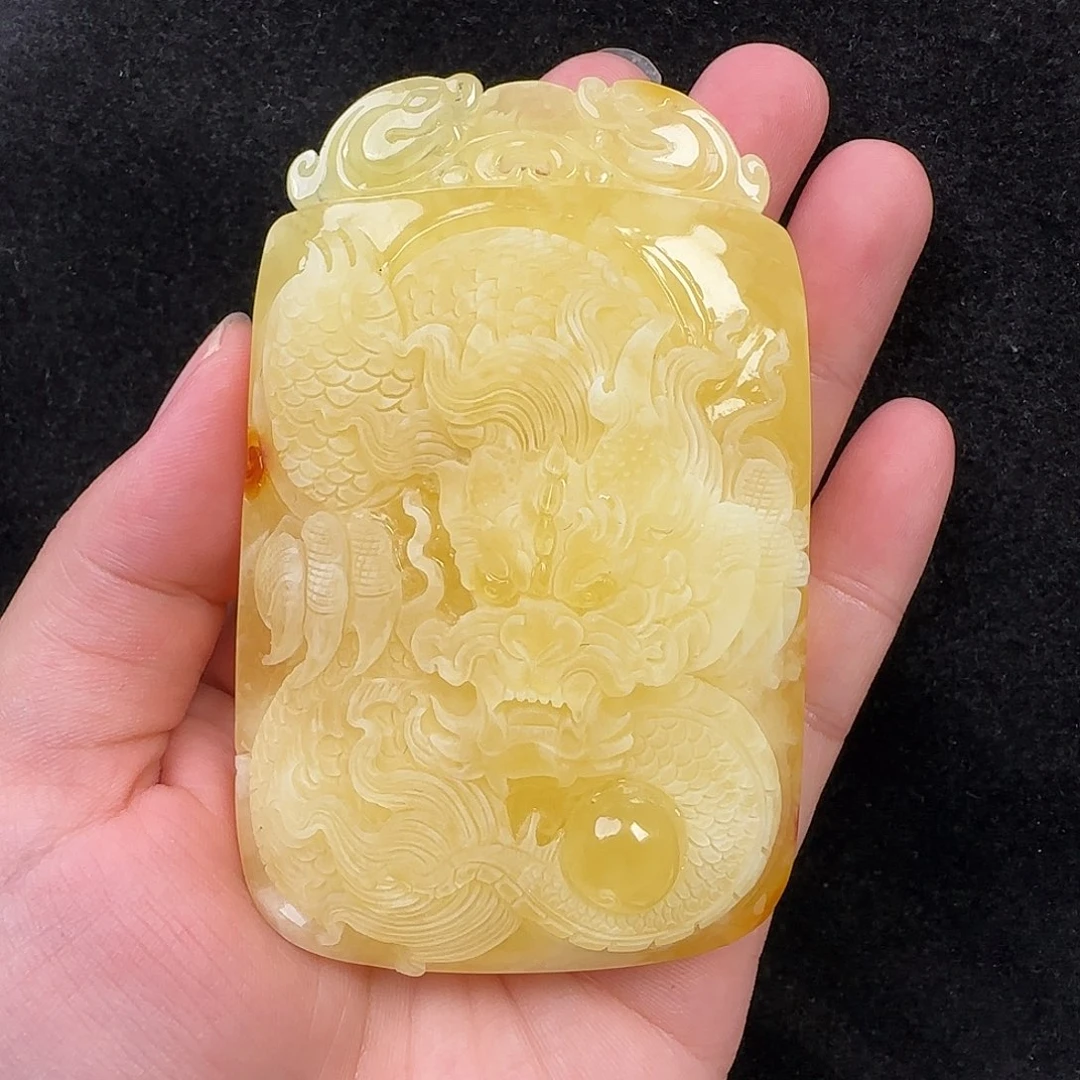 蜜蜡未镶嵌珠宝奇石