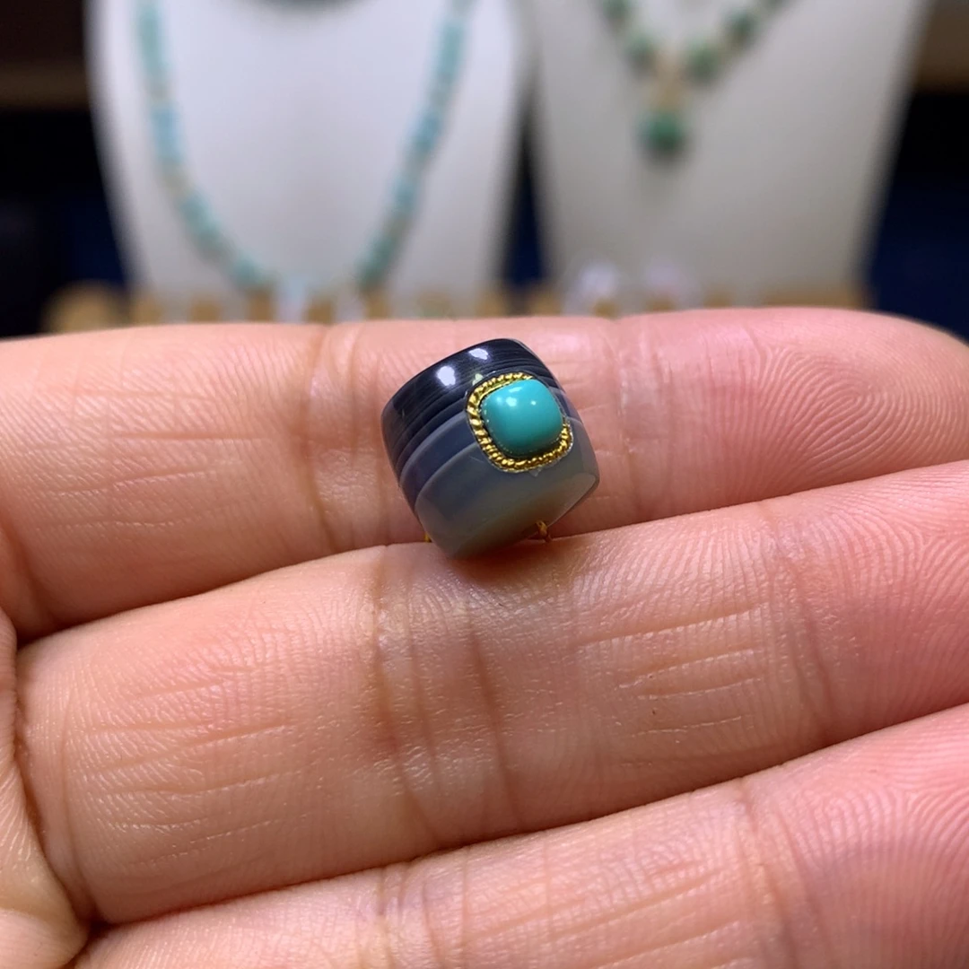 绿松石未镶嵌配饰