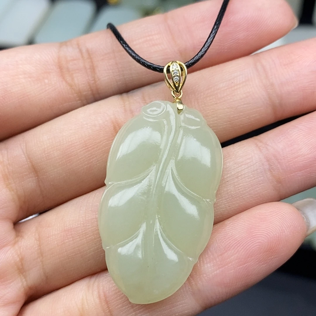 和田玉银S925镶嵌颈饰