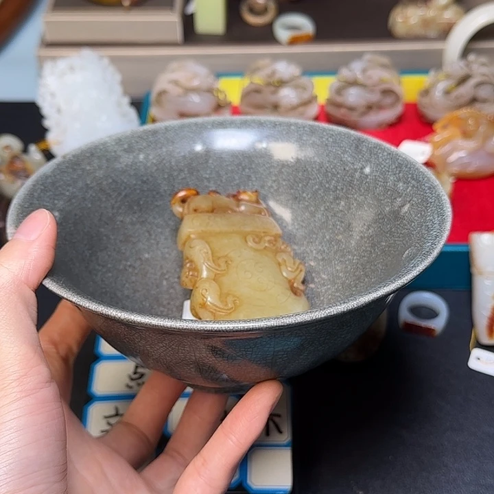 小***主摆件瓷碗手把件挂件