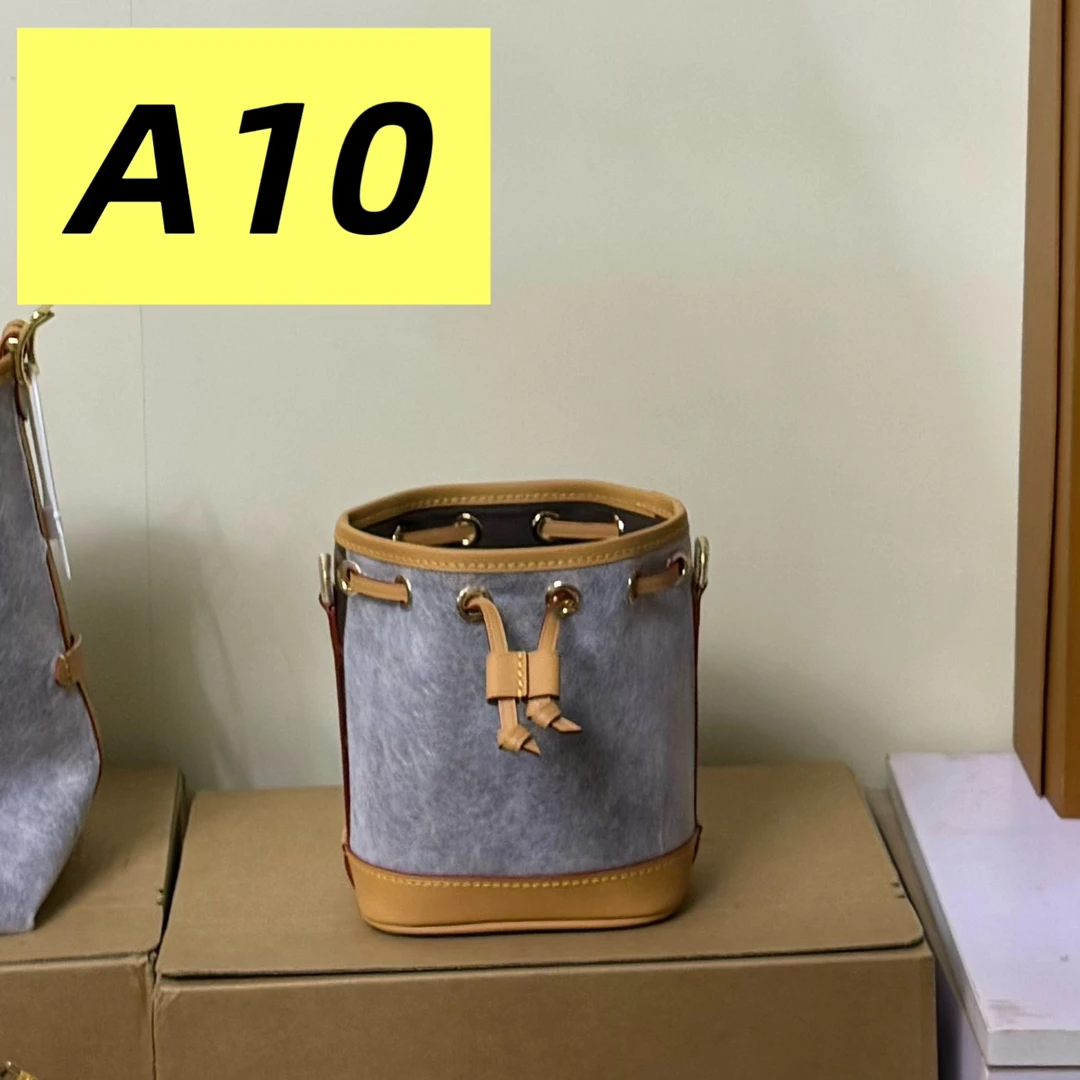 A10【有运费险】定制女包轻奢包包【芯片】