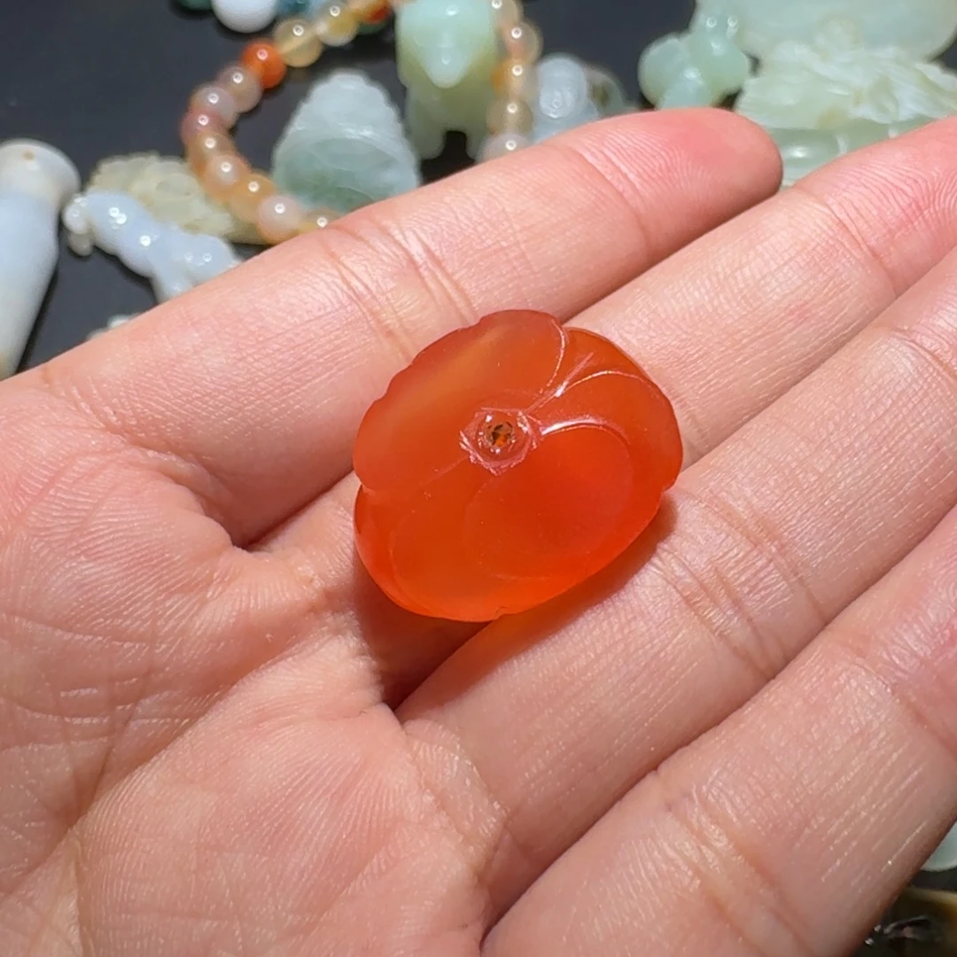 红***火玛瑙/玉髓未镶嵌颈饰