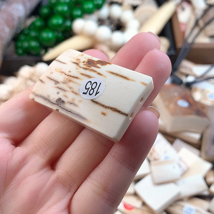 泥塑不打孔联系客服