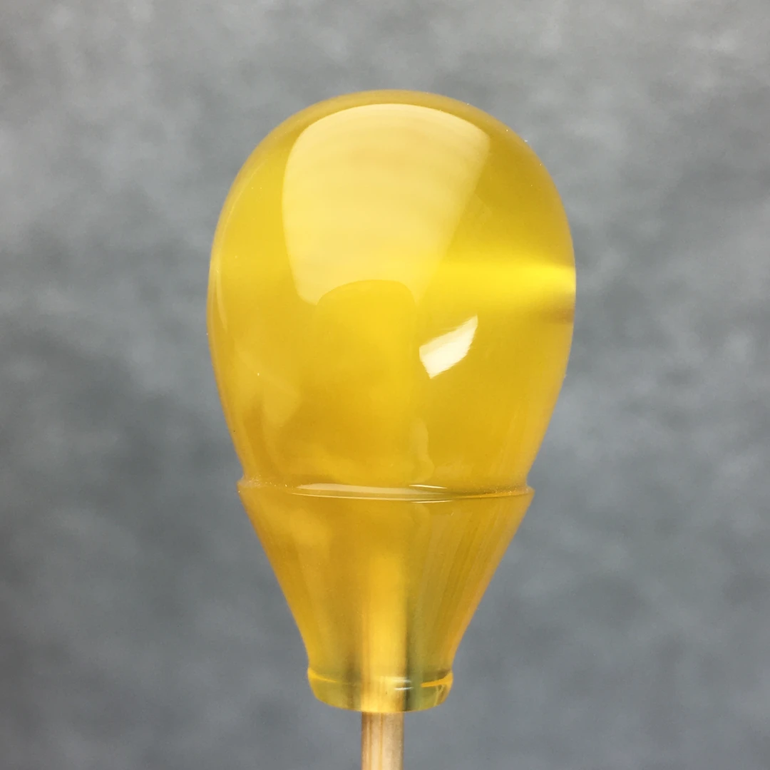 微瑕蜜蜡三通 对孔约18.8mm厚18mm原石手作天然原矿保真无优化