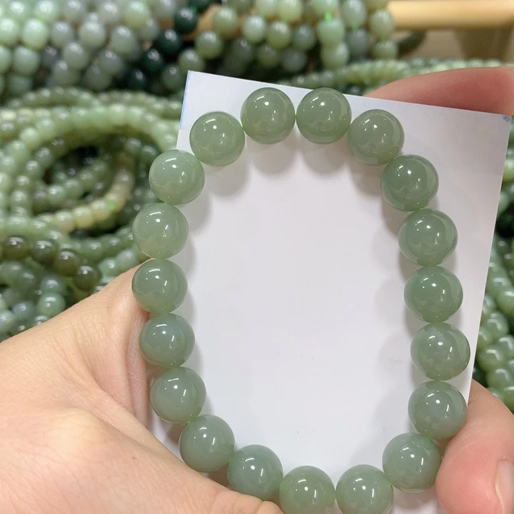 银***杏和田玉未镶嵌珠宝奇石