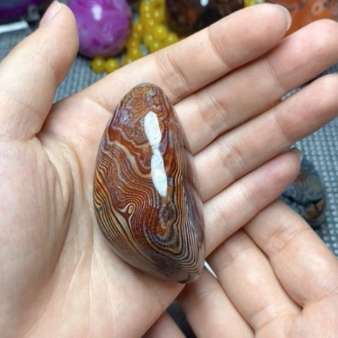 未镶嵌玛瑙/玉髓珠宝奇石