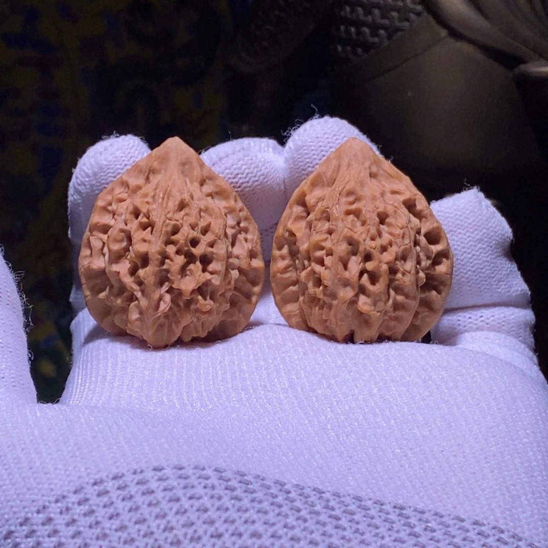 吊坠文玩核桃血玲珑福利品三单