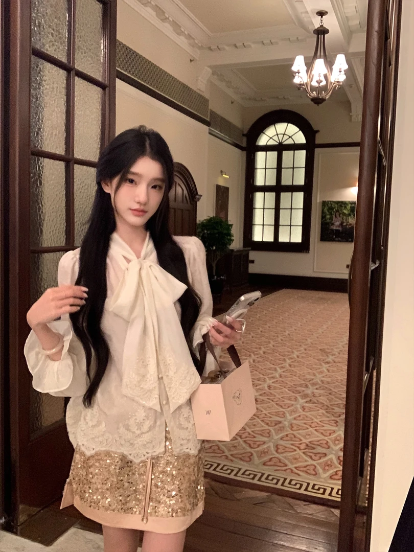 YYW汪澜的妹妹 9.13 月碎流光 双层好搭裸粉色亮片半裙
