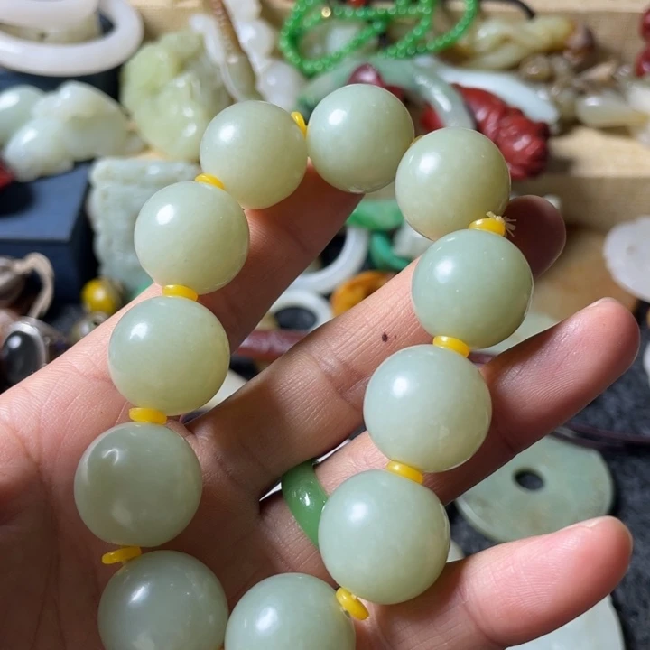 和田玉未镶嵌吊坠(不含链)