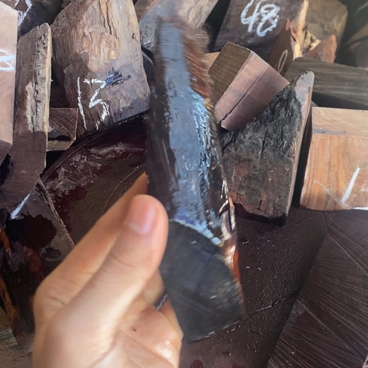 交趾黄檀（大红酸枝）老*哥