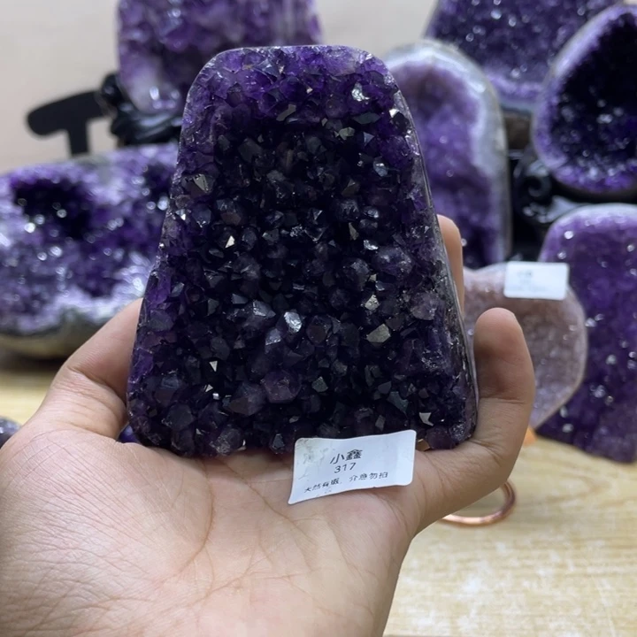 未镶嵌大型摆件（非配饰）紫晶