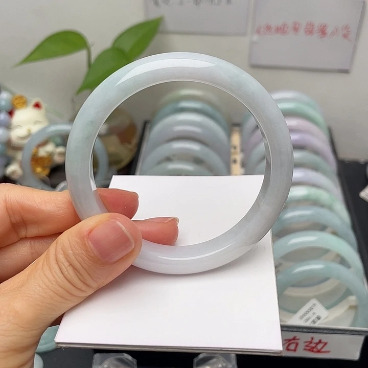 翡翠未镶嵌手镯55.8正圈