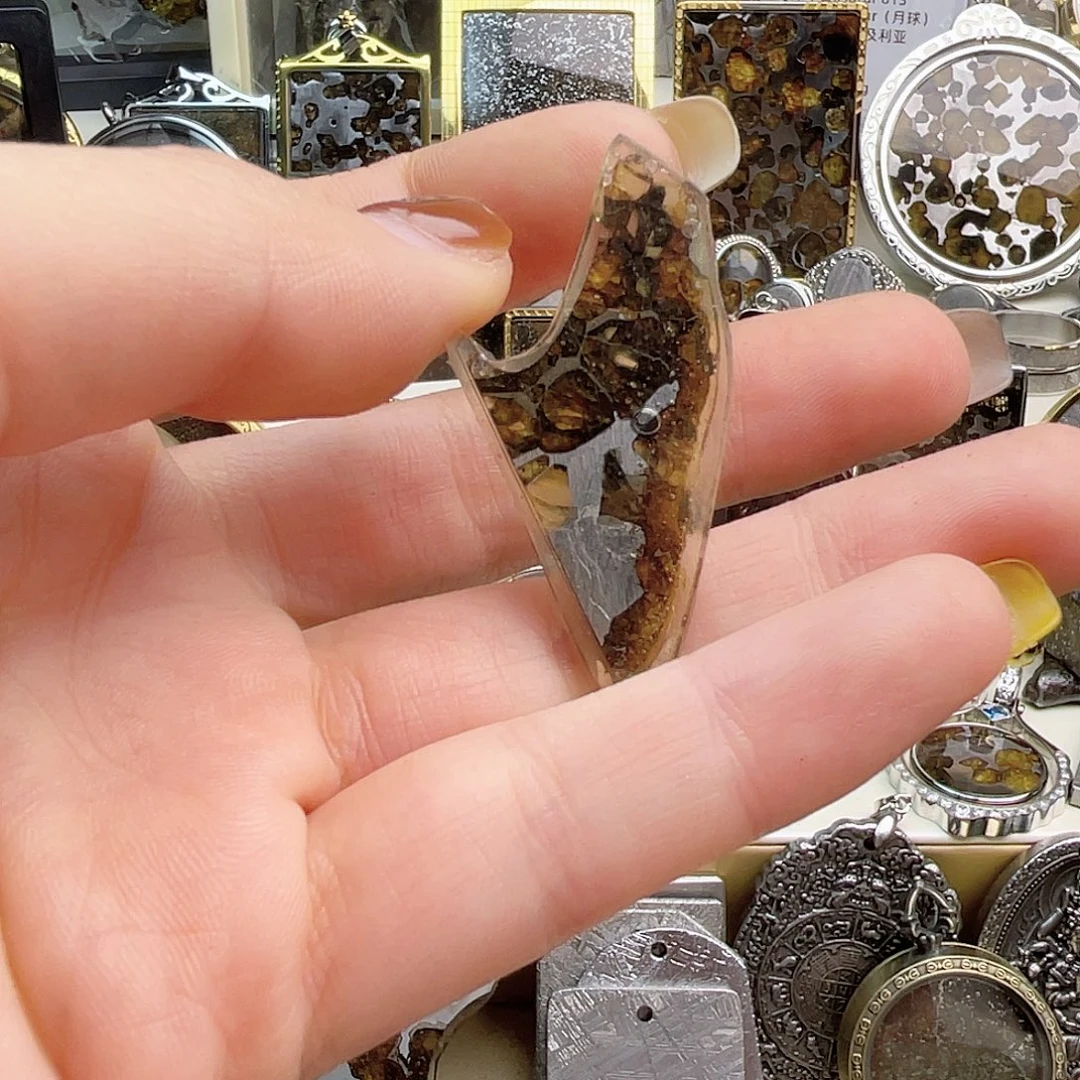 花岗石铁合金博力汗姆橄榄