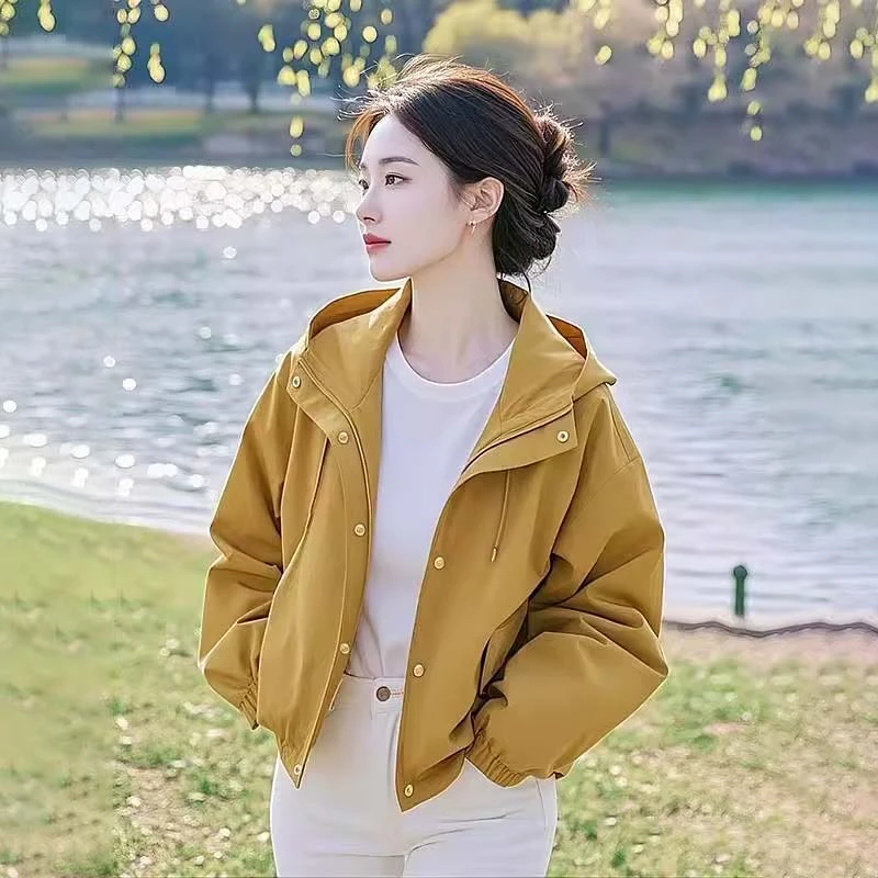 独特别致超漂亮上衣女款2025新款春秋季今年流行连帽洋气百搭夹克