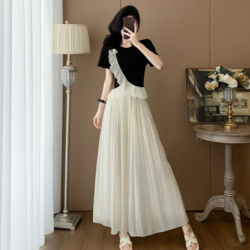 高级感短袖休闲套装女夏装时尚减龄气质运动风阔腿裤裙两件套洋气