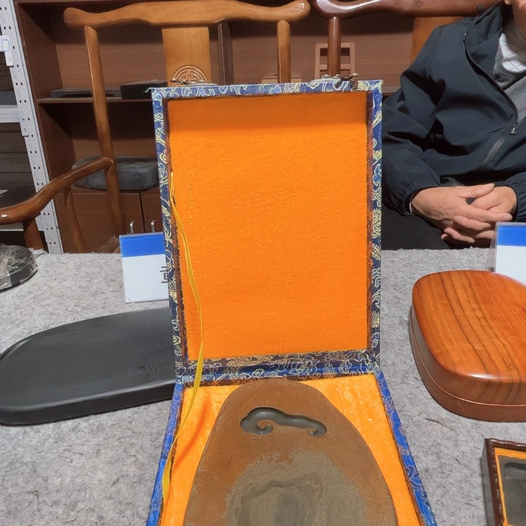 曾***海44566677777888@kkl