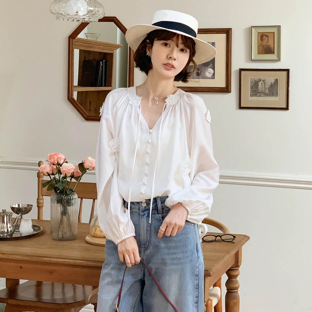 【现货】-【白茶晚风】FS501S028立体花朵衬衫