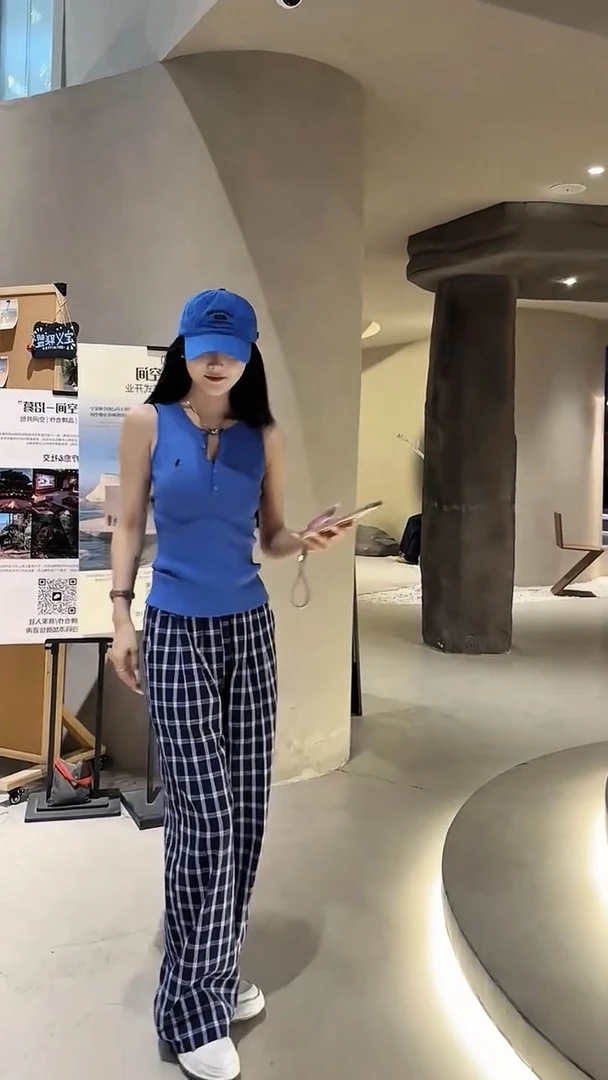 韩系夏季新款针织吊带背心纯色刺绣上衣女高级感修身无袖上衣