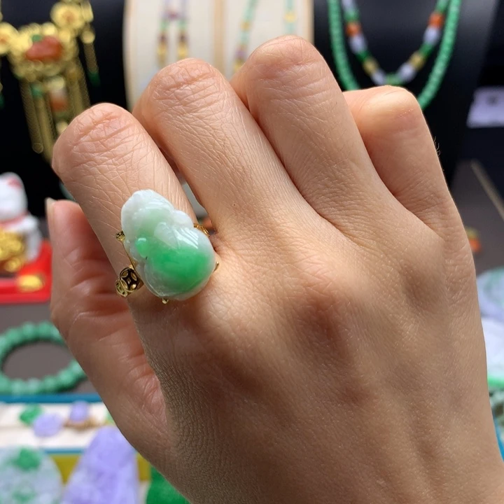 翡翠未镶嵌戒指貔貅戒指