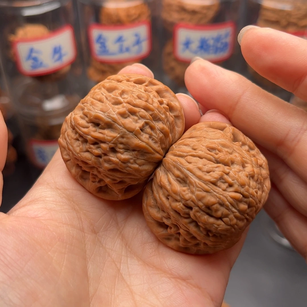 把件文玩核桃43毕业铁锤妹妹