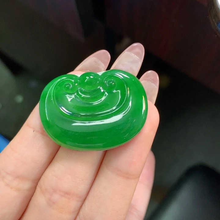 颈饰未镶嵌翡翠32.5/23.7/3.80