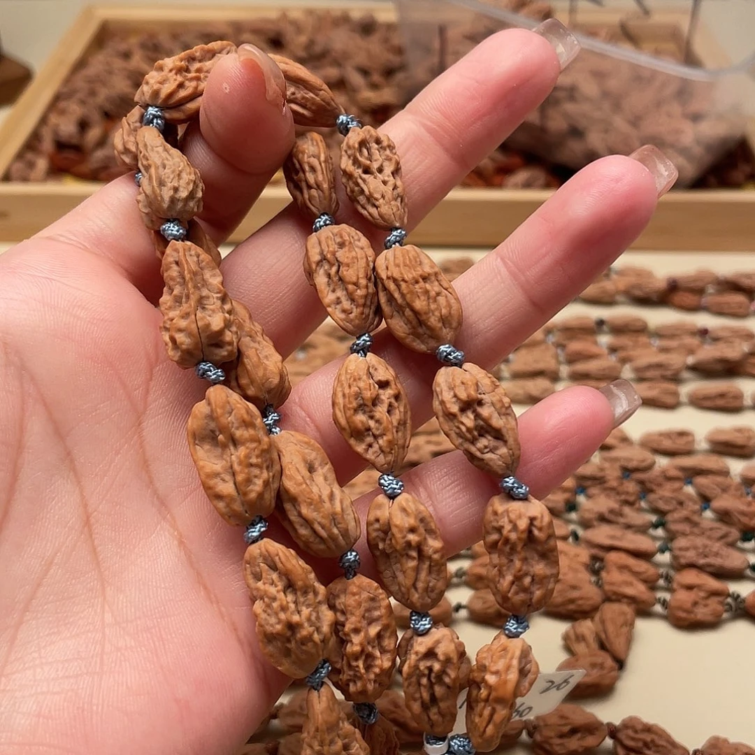时***谎吊坠桃核蛤蟆头异形