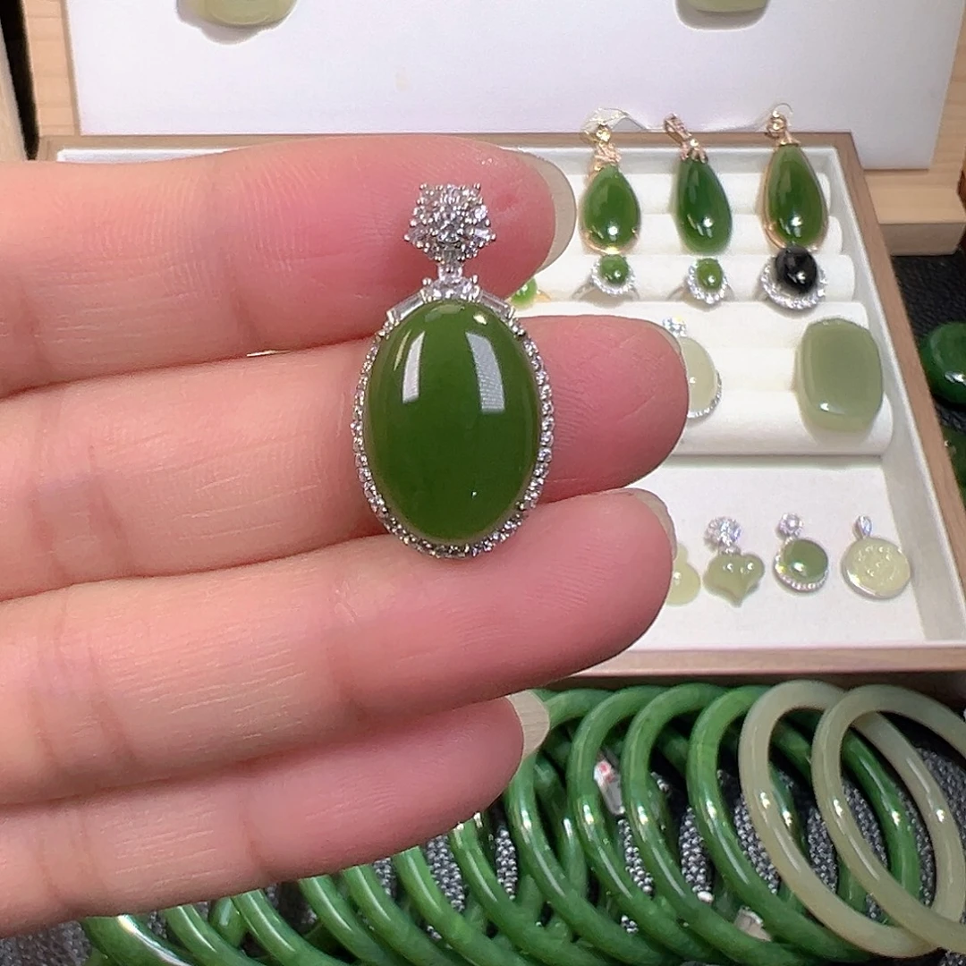 和田玉（碧玉）银S925镶嵌颈饰