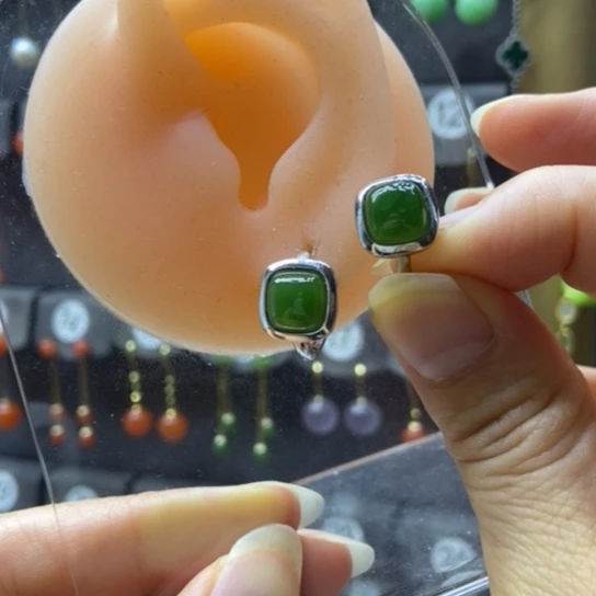 和田玉银S925镶嵌耳饰