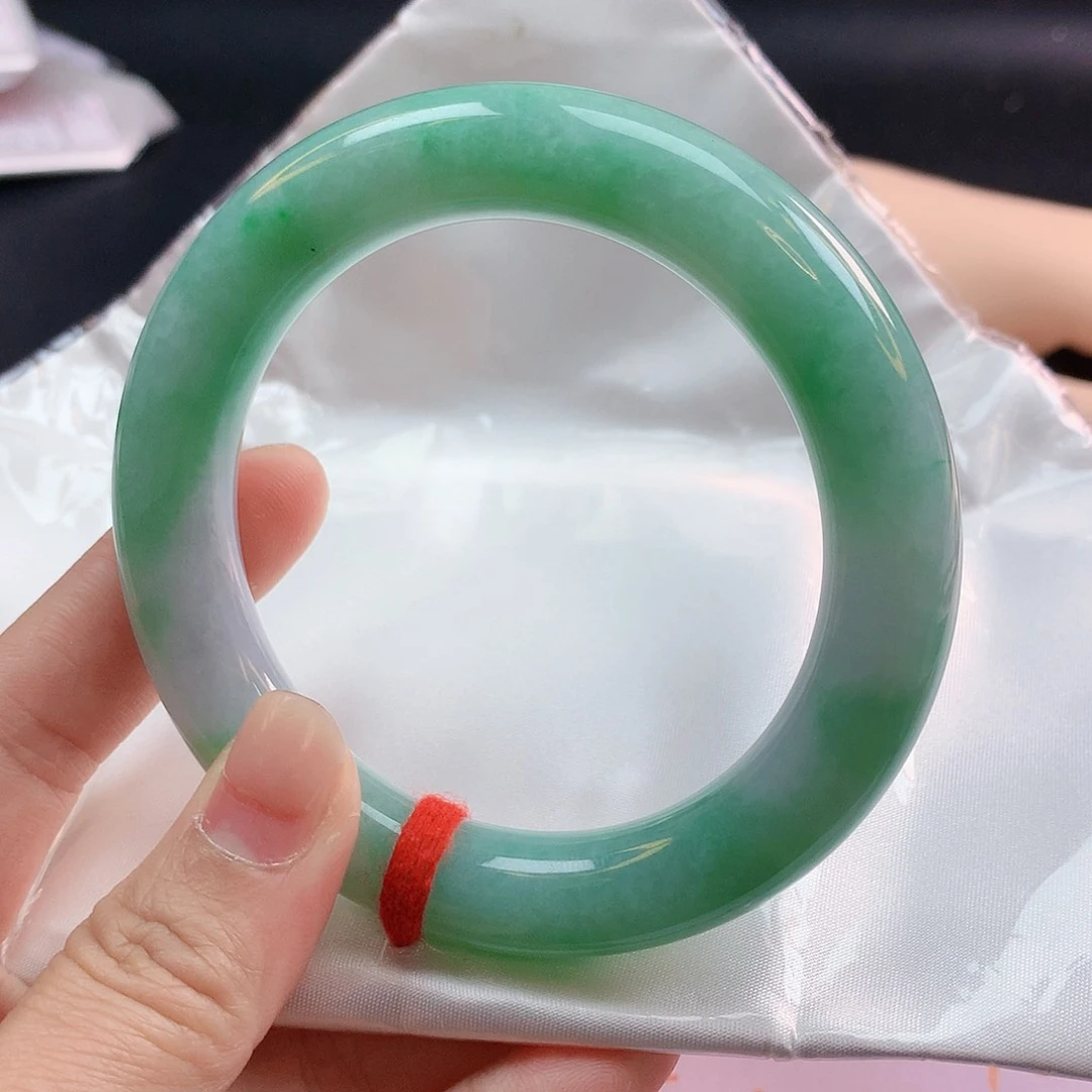 翡翠手镯未镶嵌59圈圆2250