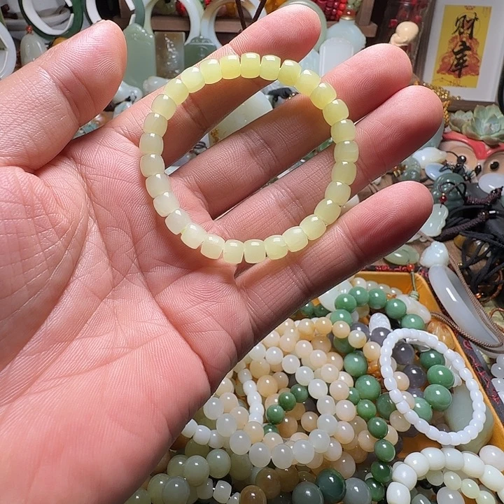 和田玉（黄玉）未镶嵌手链