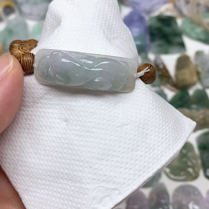 翡翠未镶嵌颈饰天然缅甸翡翠