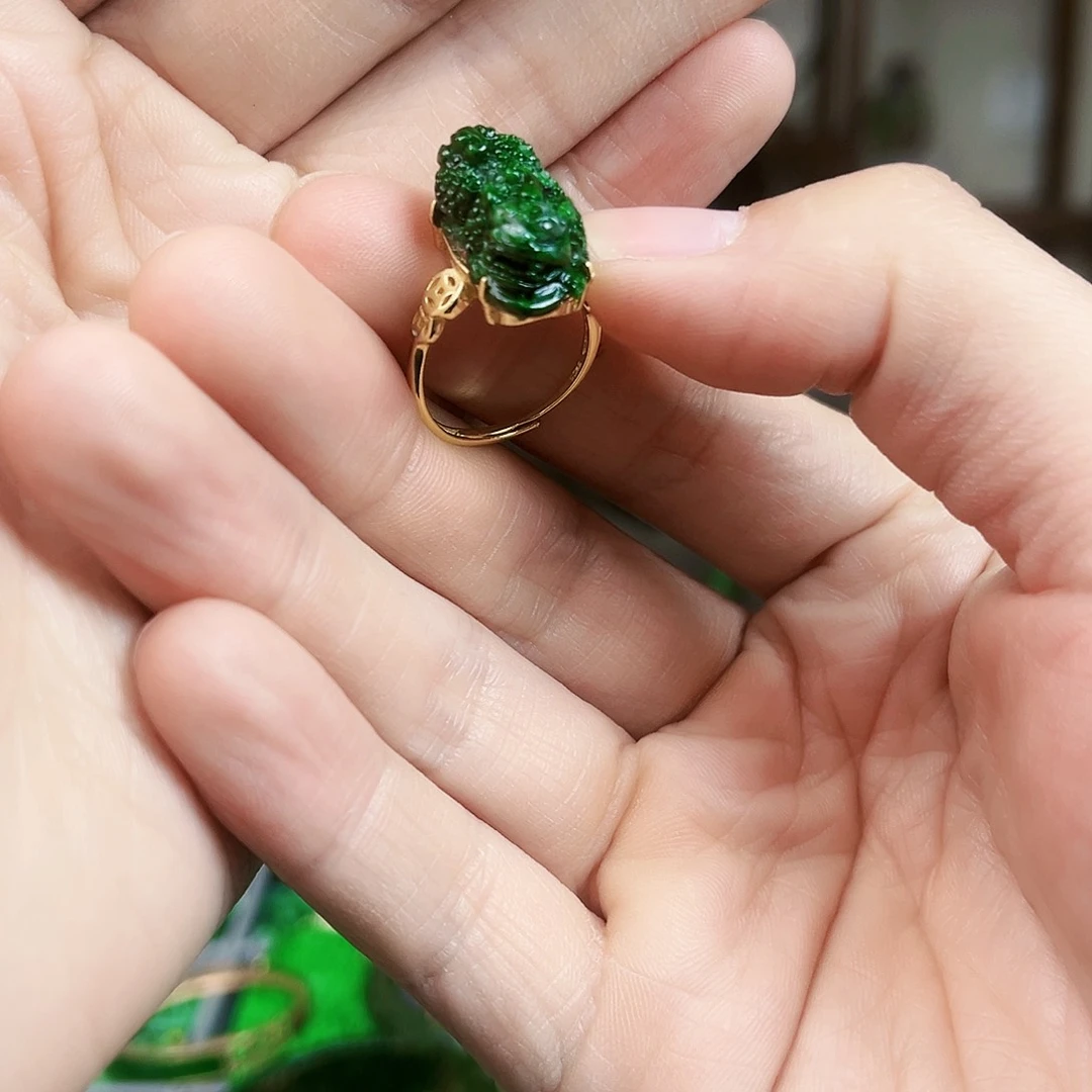 翡翠戒指银S925镶嵌戒指