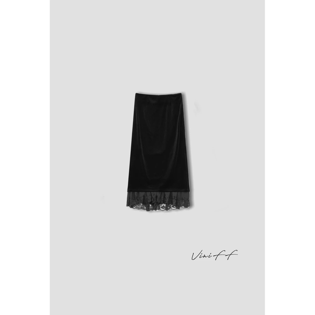 ViniFF薇妮｜「黑鸦片」丝绒拼接不规则蕾丝半身裙CZ4DS007