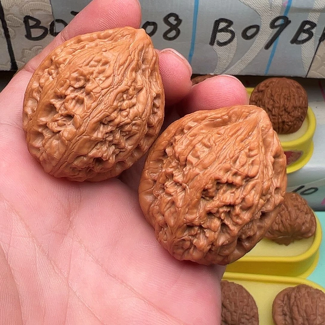 吊坠文玩核桃玉尊39