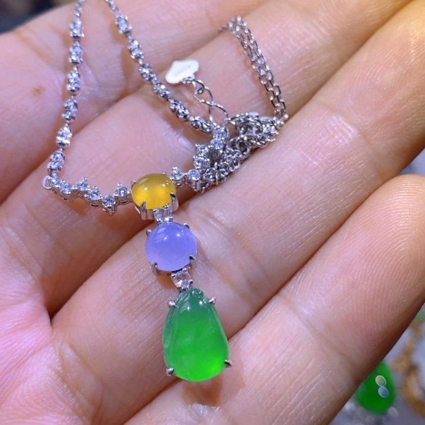 【闪购商品】翡翠挂件18K金镶嵌天然翡翠