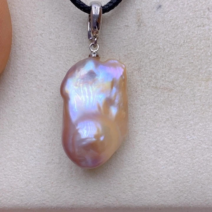 淡水珍珠未镶嵌吊坠(赠链)