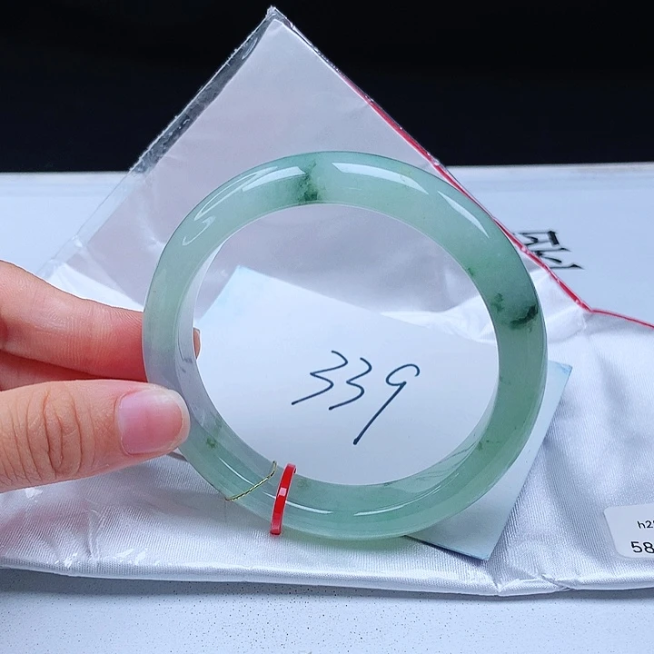 翡翠手镯未镶嵌58+正圈