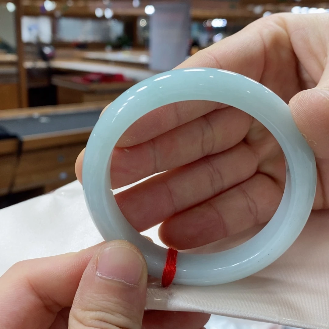 未镶嵌手镯翡翠翡翠